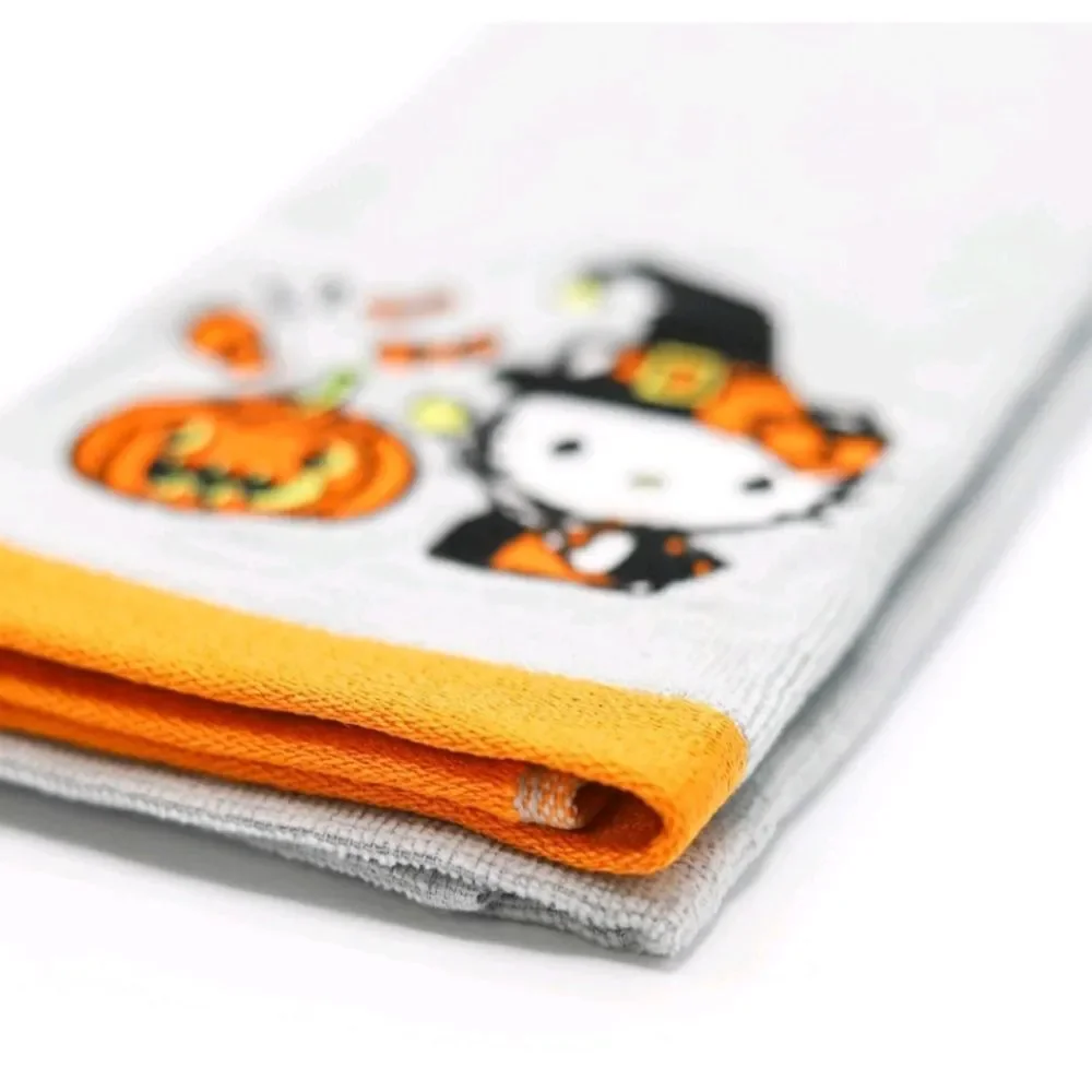 Nwt Hello Kitty Halloween Hand Towels Set. 2pc, 15 x 25
